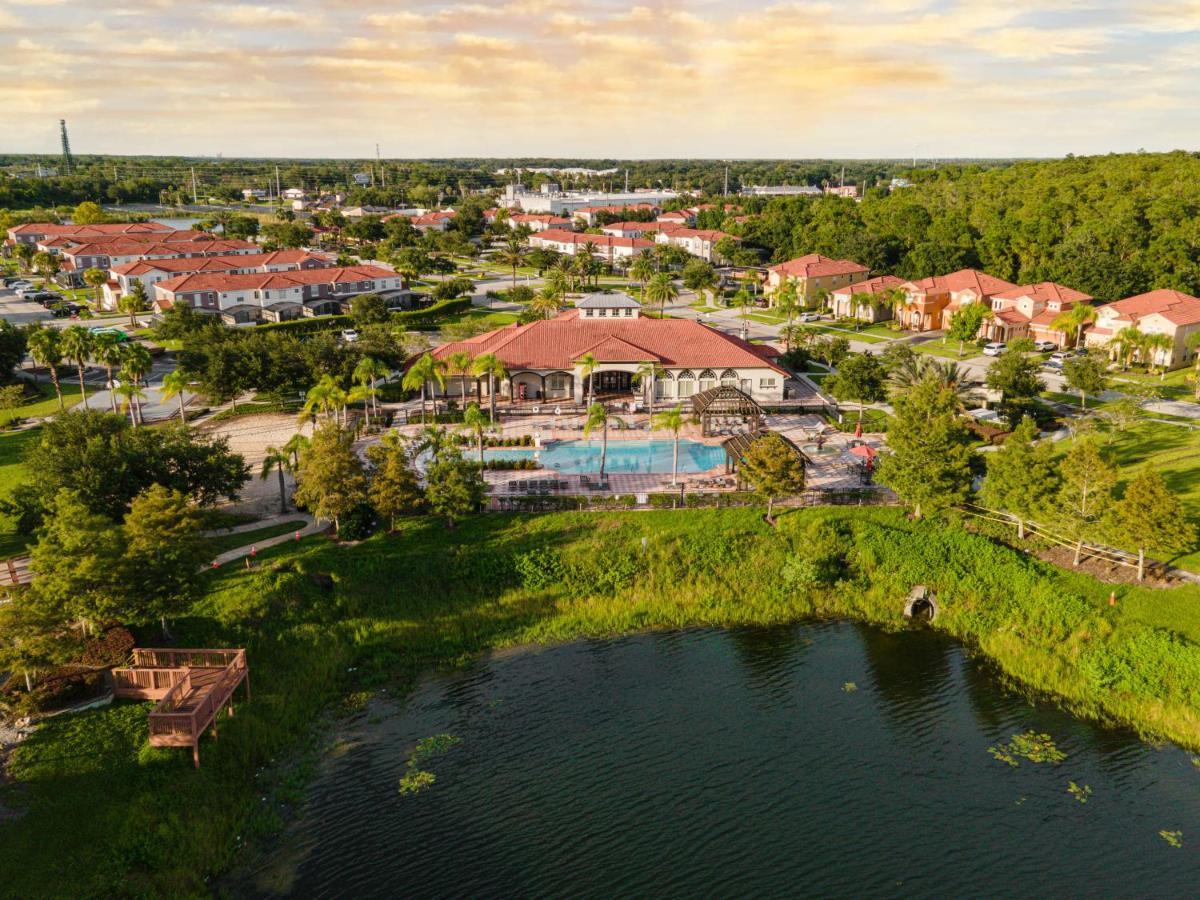 4Br Townhome With Lake View - Bl481 Kissimmee Eksteriør bilde