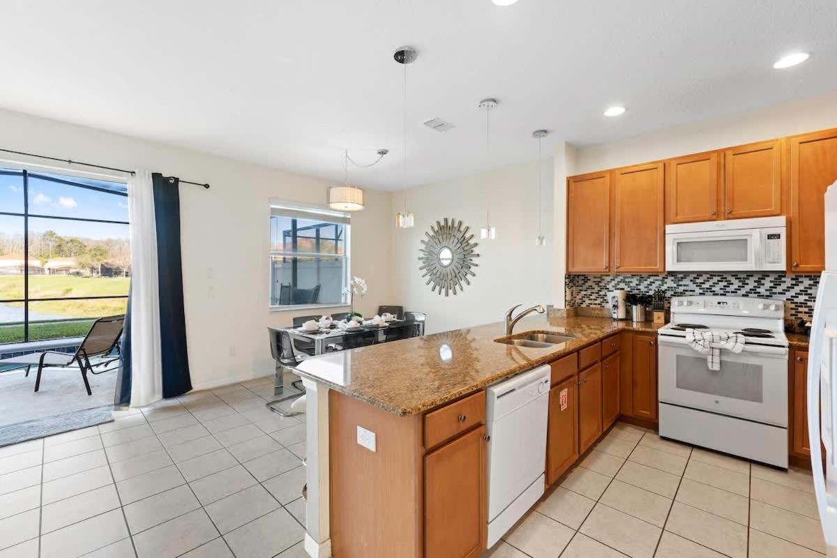 4Br Townhome With Lake View - Bl481 Kissimmee Eksteriør bilde